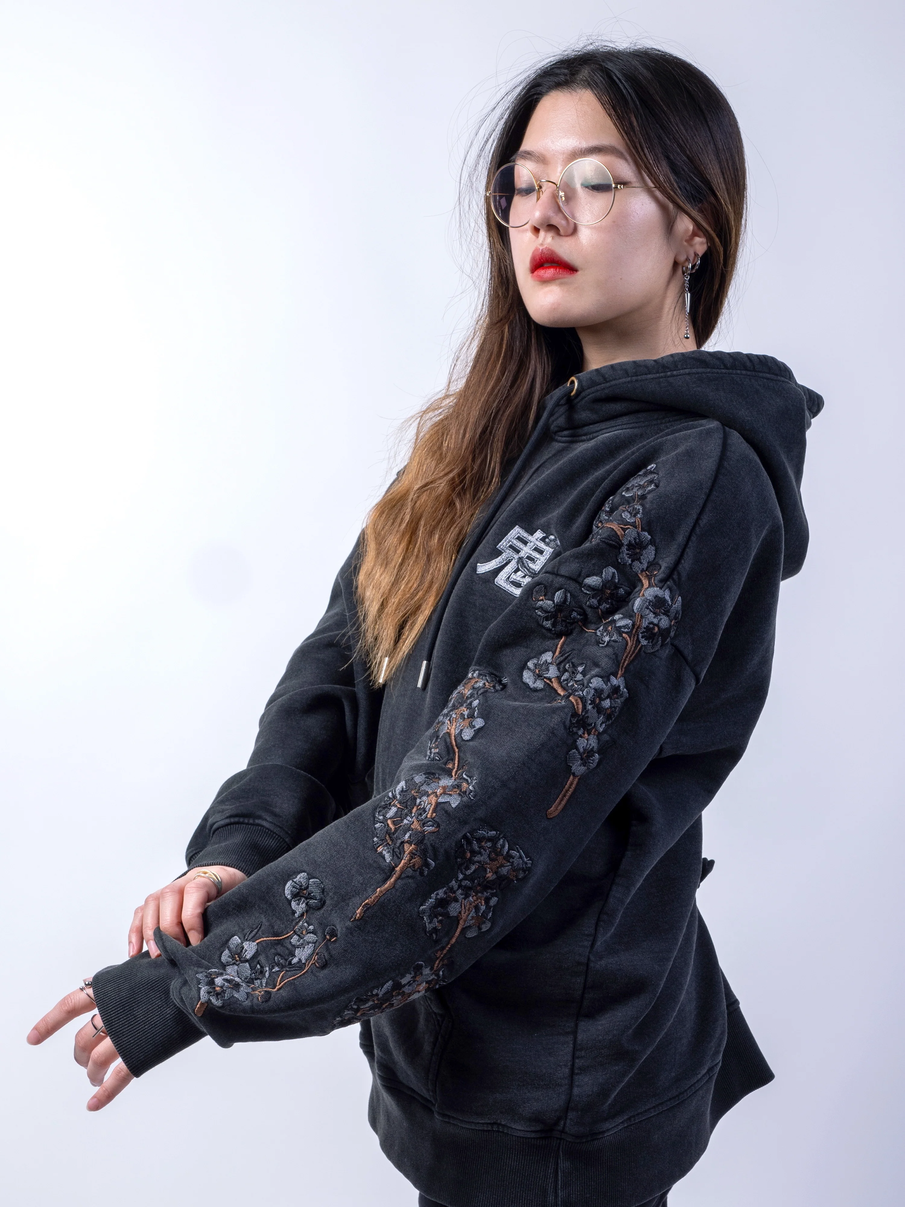 Hoodie Black Sakura [CONCOURS VOYAGE AU JAPON - 2 PARTICIPATIONS] - Image 4