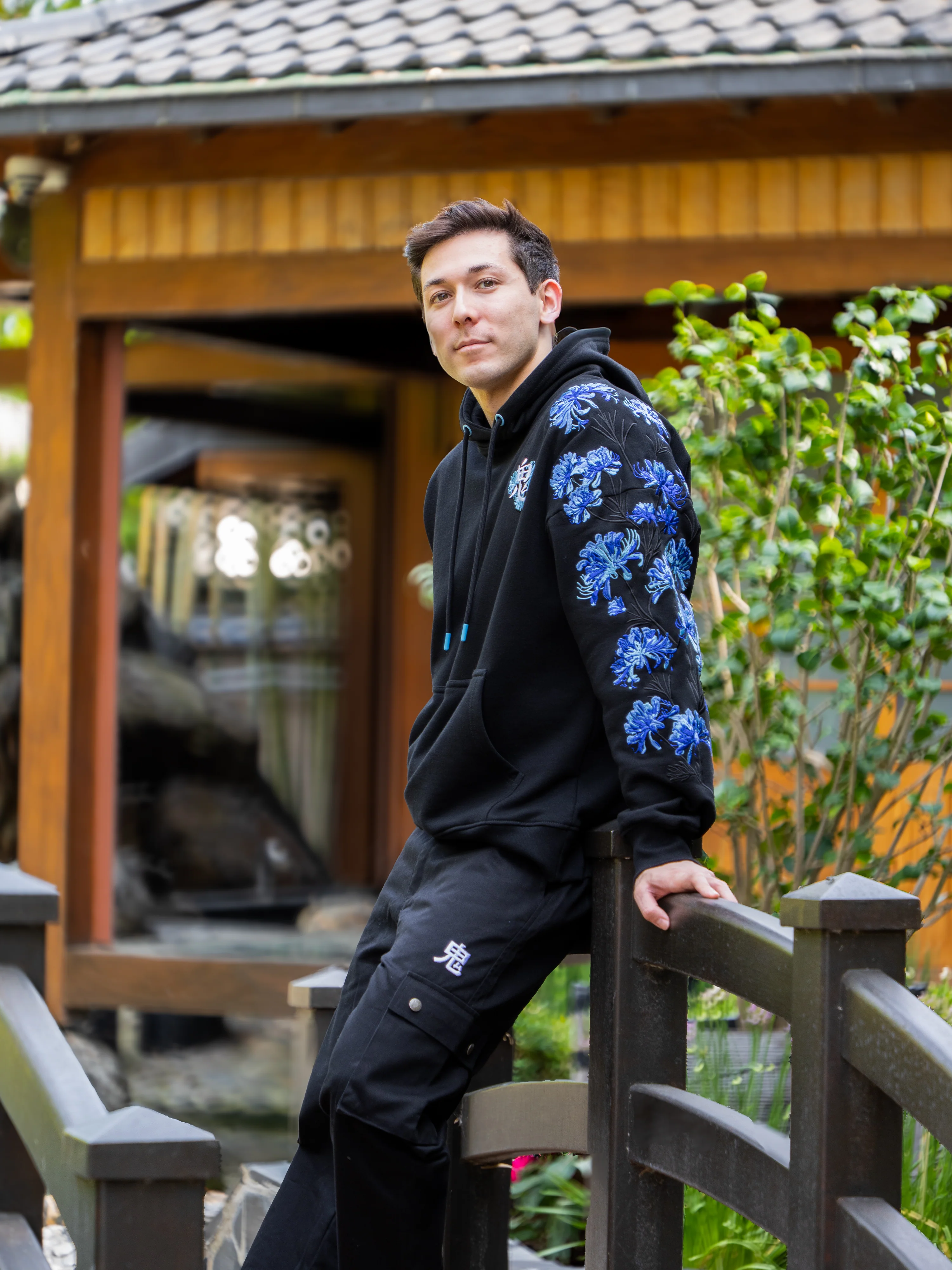 Hoodie Lycoris [CONCOURS VOYAGE AU JAPON - 2 PARTICIPATIONS] - Image 5