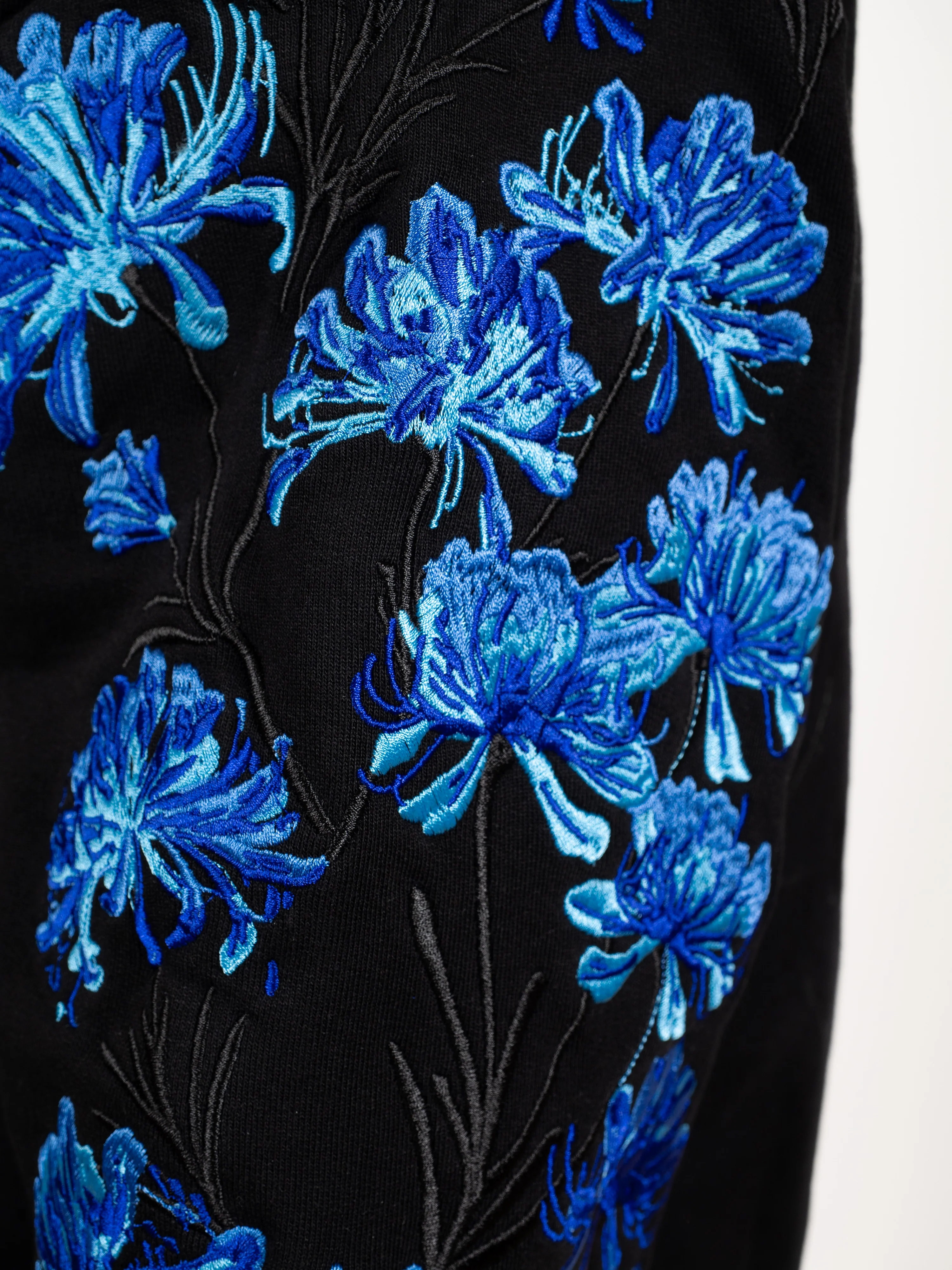 Hoodie Lycoris [CONCOURS VOYAGE AU JAPON - 2 PARTICIPATIONS] - Image 6