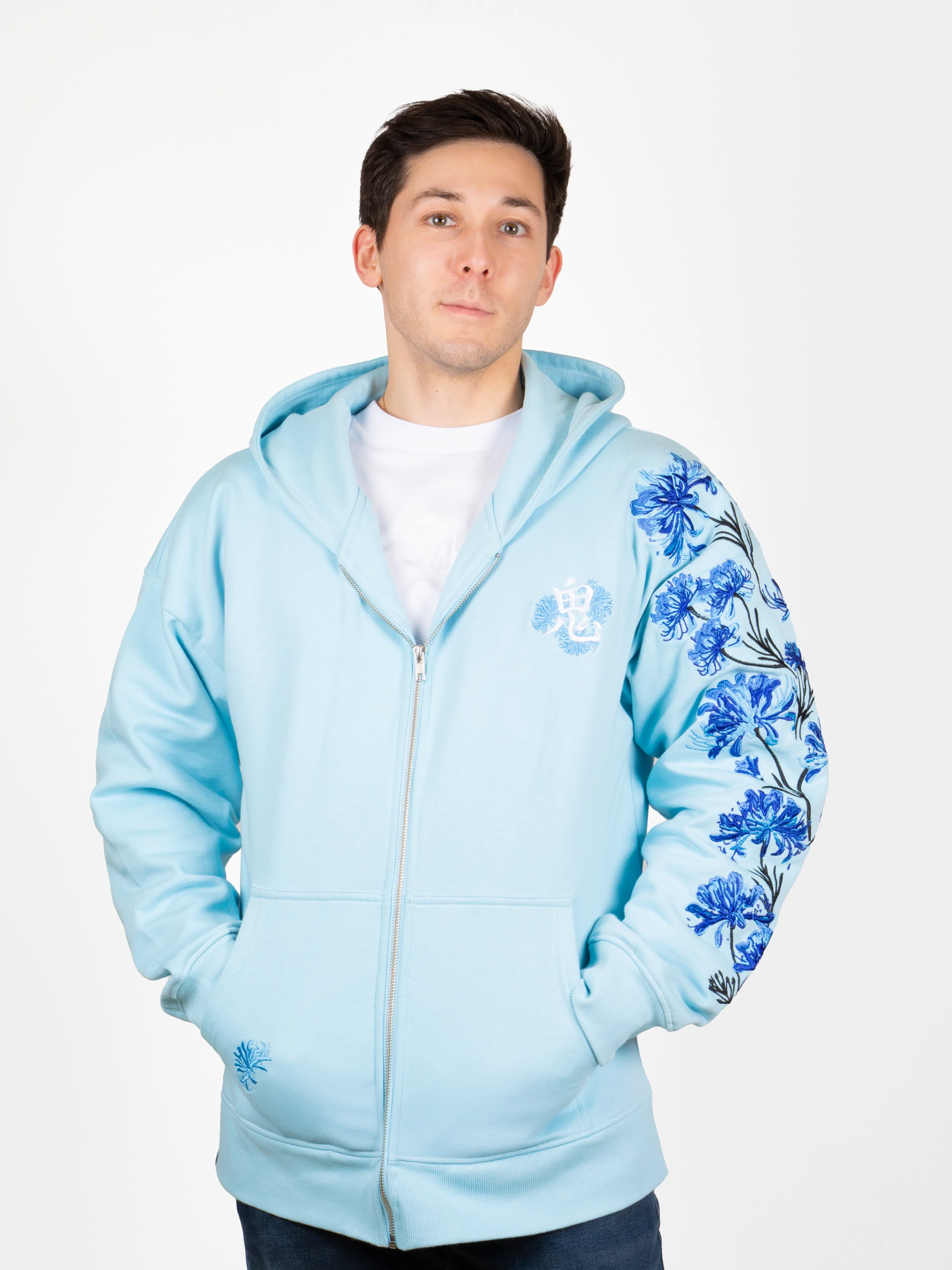 Hoodie Lycoris Bleu Zippé [CONCOURS VOYAGE AU JAPON - 2 PARTICIPATIONS] - Image 3