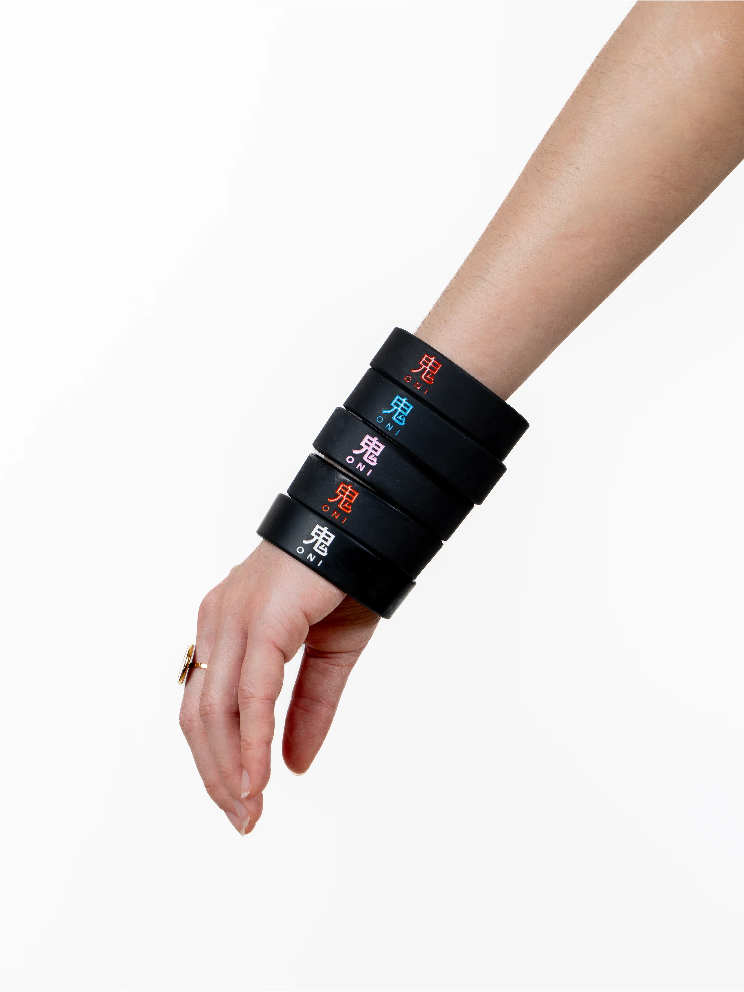 Set de 4 bracelets silicone + 1 bracelet EXCLUSIF SECRET - Image 5